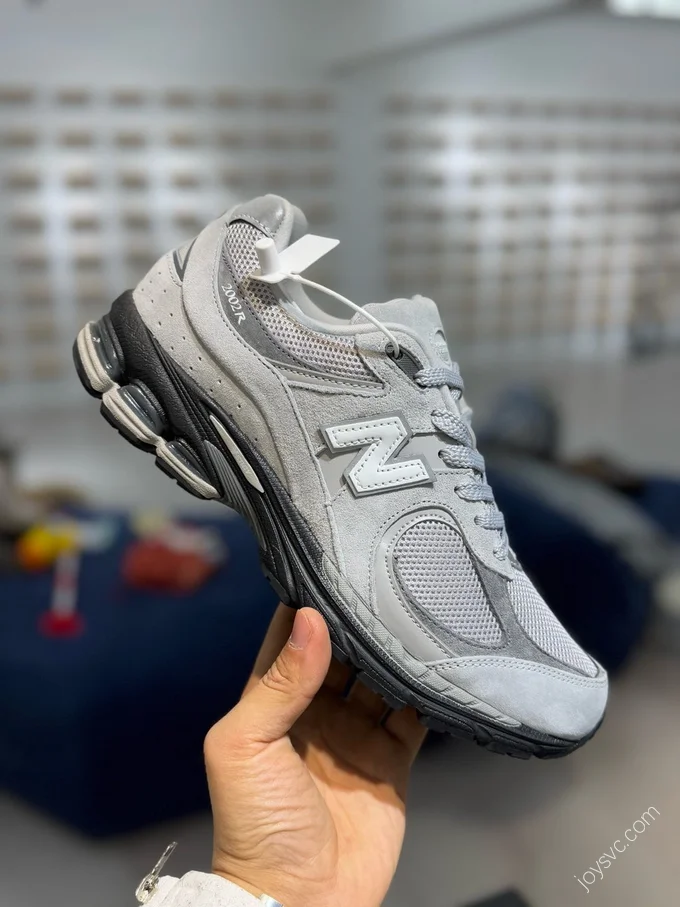 New Balance 2002R Grey Black M2002RC1