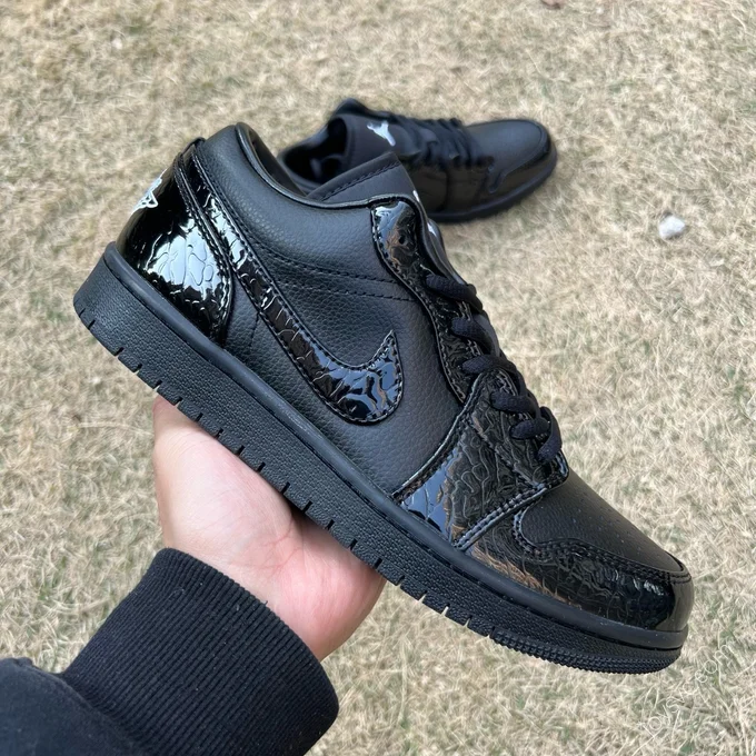 Air Jordan 1 Low All Black HJ7743-010