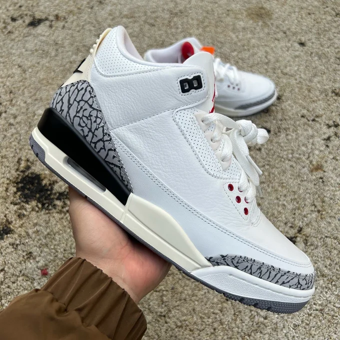 Air Jordan 3 Retro 