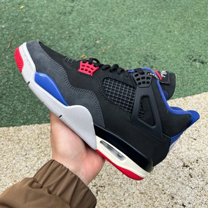 Air Jordan 4 