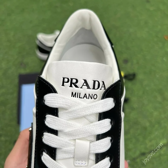 Prada Black White