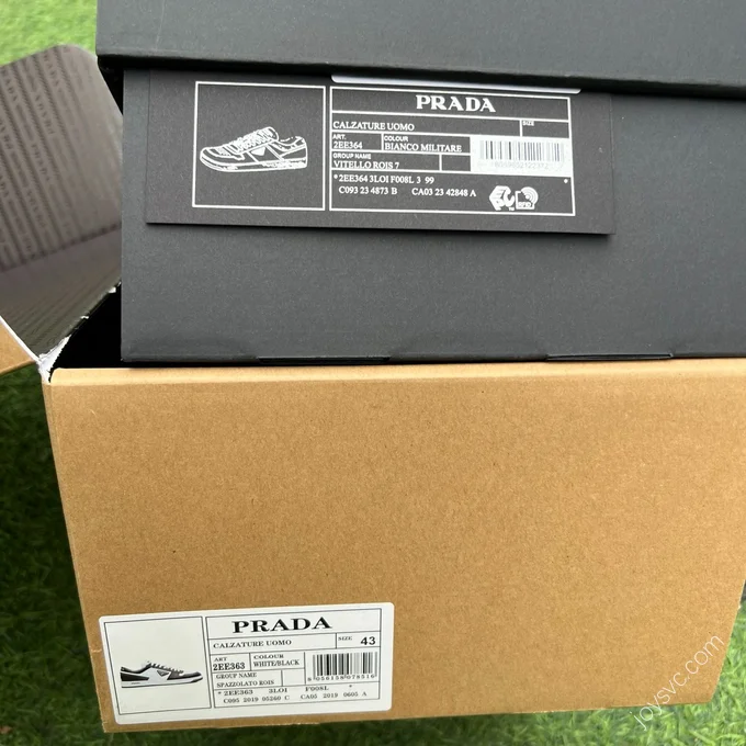 Prada Black White