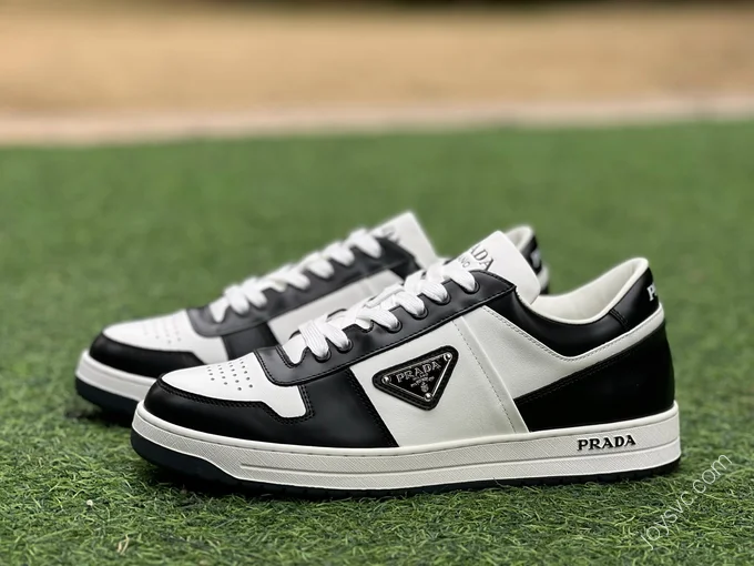 Prada Black White