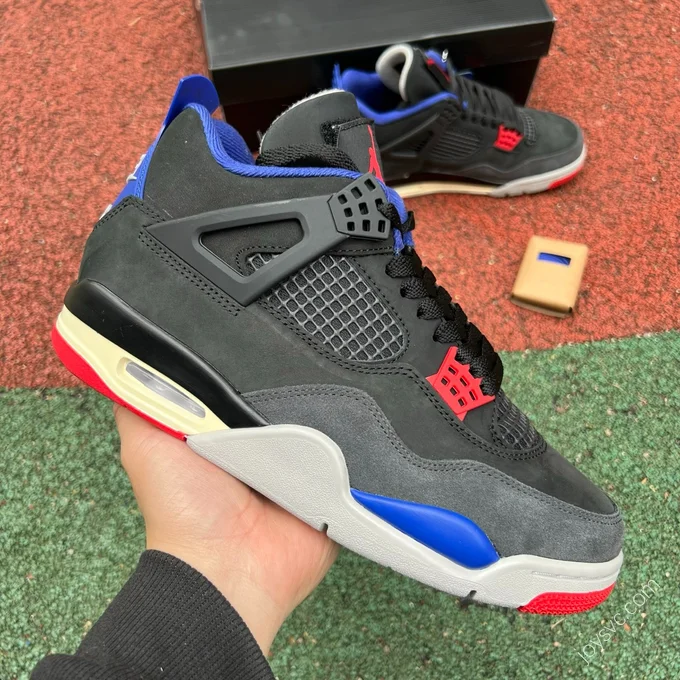 Air Jordan 4 Retro 