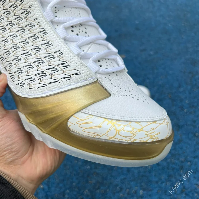 Air Jordan 23 Gold Sneaker