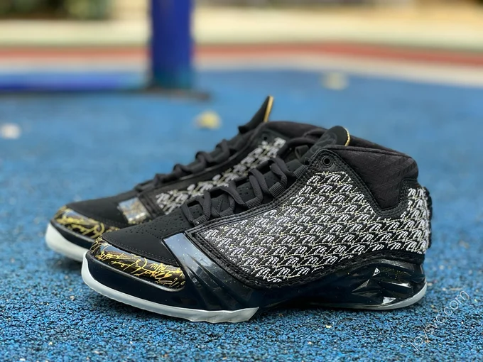 Air Jordan 23 Black Gold Sneaker