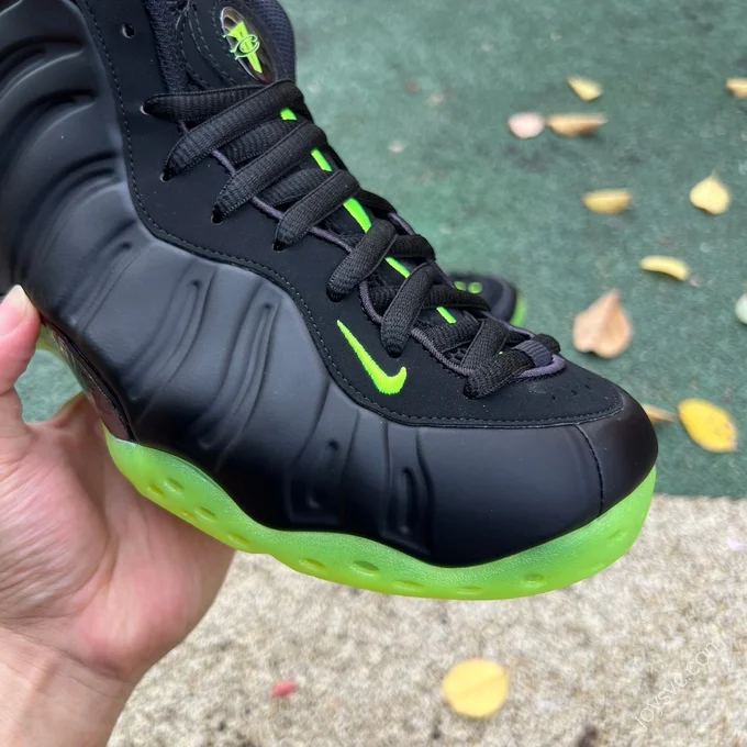 Nike Air Foamposite One Black Green HF2902-001