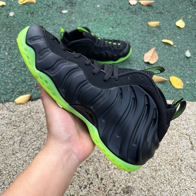 Nike Air Foamposite One Black Green HF2902-001