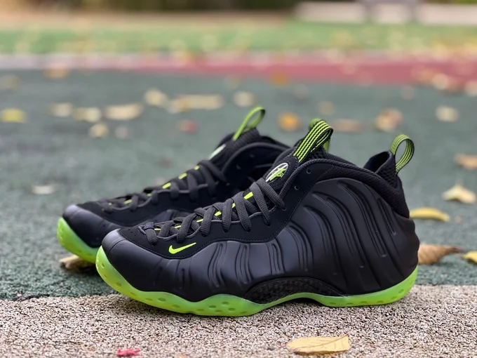 Nike Air Foamposite One Black Green HF2902-001