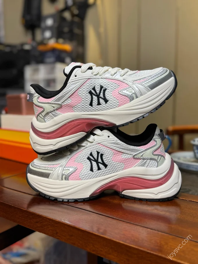 MLB New York Yankees Curve Runner White Pink 3ARNSPL4N GP011