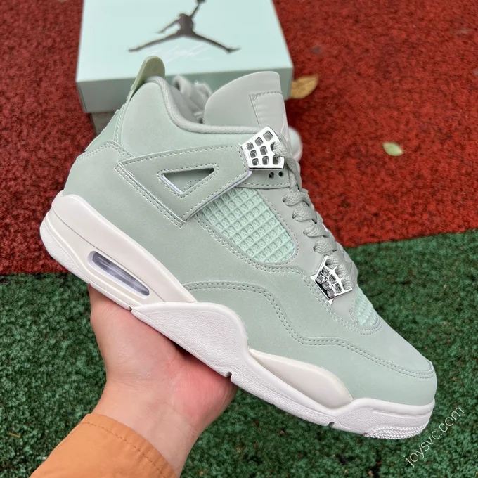 Air Jordan 4 