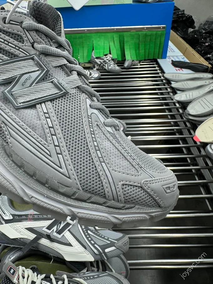 New Balance 1906 Grey Shoes M190RNY