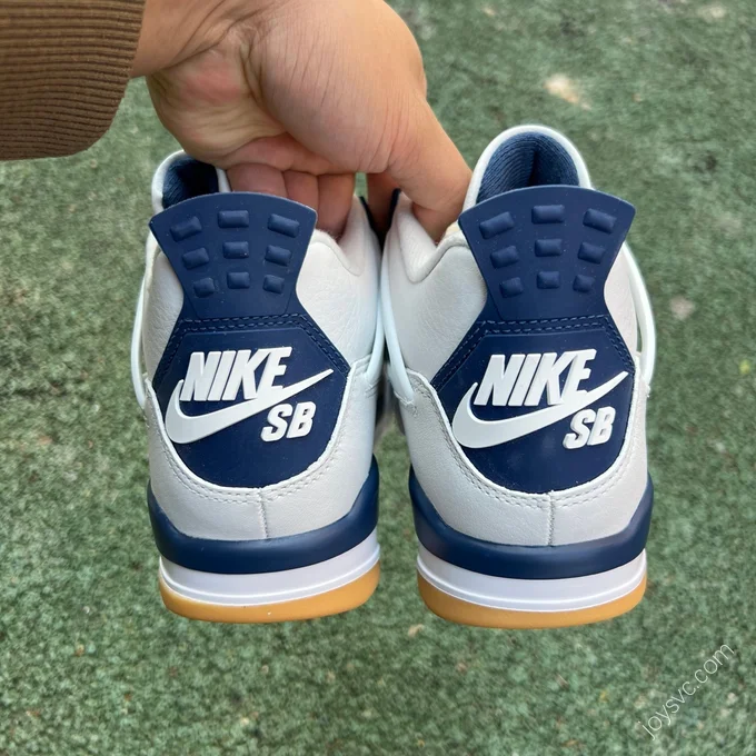 Nike SB x Air Jordan 4 White Blue DR5415-100