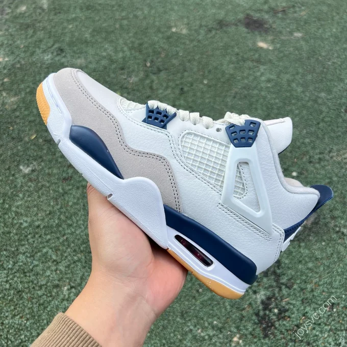 Nike SB x Air Jordan 4 White Blue DR5415-100