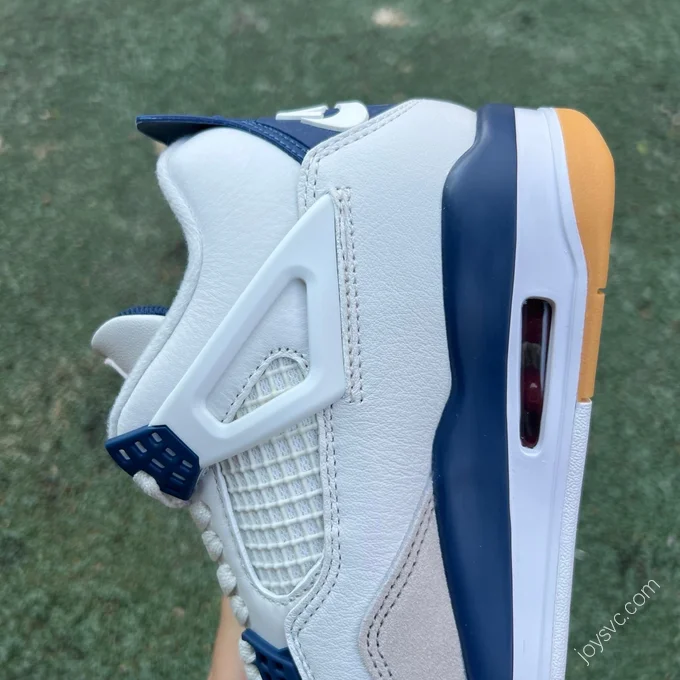 Nike SB x Air Jordan 4 White Blue DR5415-100