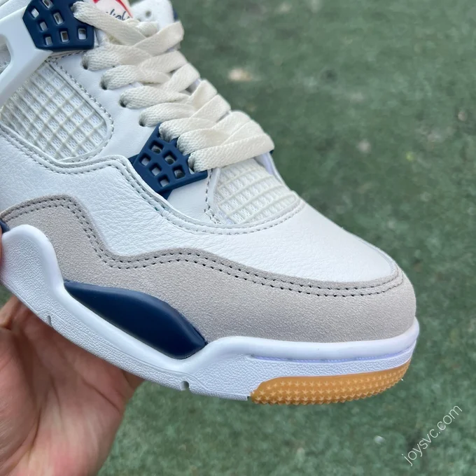 Nike SB x Air Jordan 4 White Blue DR5415-100